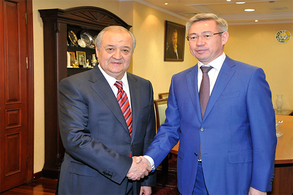 Uzbek FM meets new Ambassador of Kazakhstan