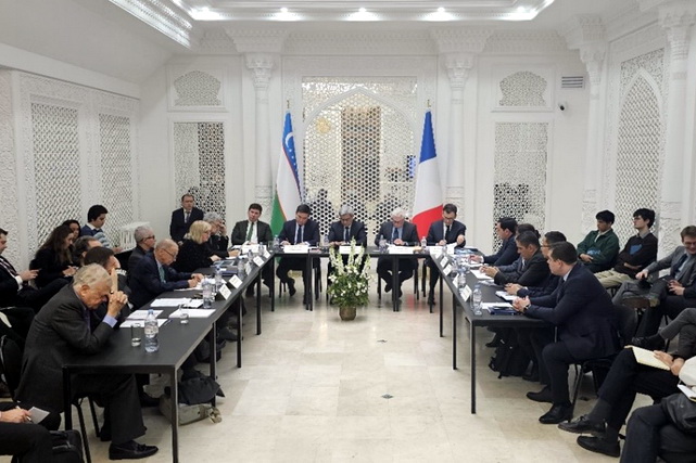 Bakhtiyor Mustafaev presents Tashkent’s Afghanistan policy at a roundtable in Paris
