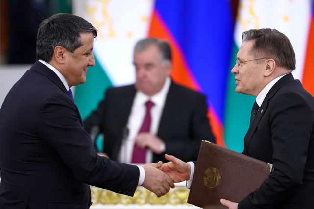 Russia and Tajikistan to cooperate on rehabilitation of uranium mining and industrial dites