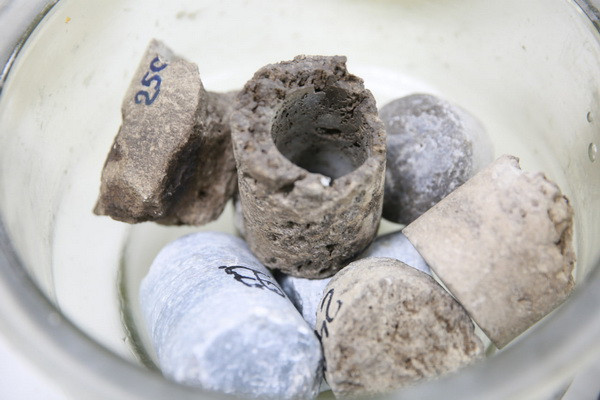 Что такое нефть и как её добывают?