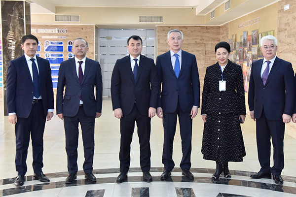 Uzbekistan and Kazakhstan update the pool of joint investment projects
