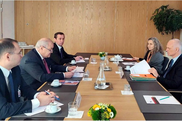 Abdulaziz Kamilov visits Brussels