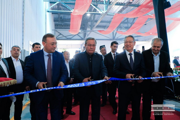 Китайская FAW запустила сборку грузовых автомобилей в Узбекистане