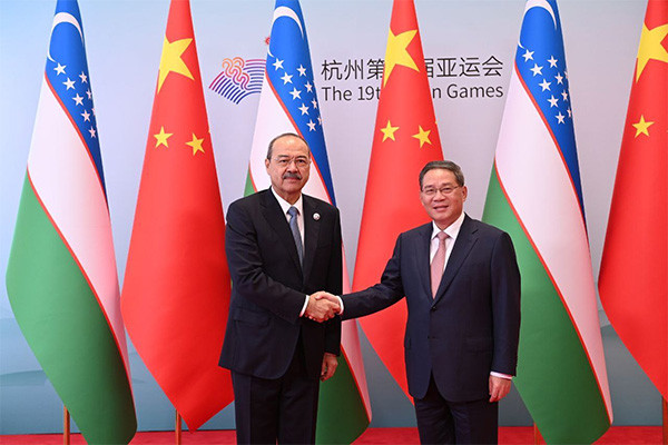 Government delegation of Uzbekistan visits China