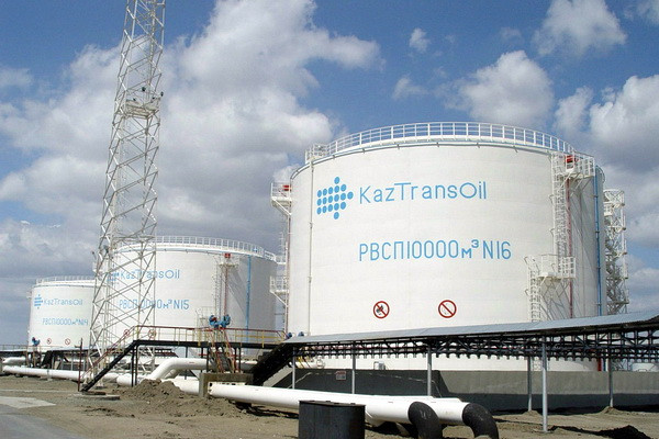 АО «КазТрансОйл» начало отгрузку 25 тыс. тонн российской нефти в Узбекистан