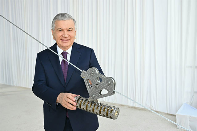 Prezident Mirziyoyev Toshkentdagi IT-parkning ikkinchi bosqichiga tamal toshini qo‘ydi