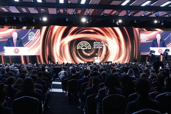 Uzbek FM takes part in the Antalya Diplomatic Forum