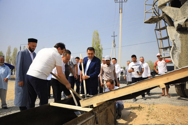 Uzbekistan and China are building a US$120 million metallurgical plant