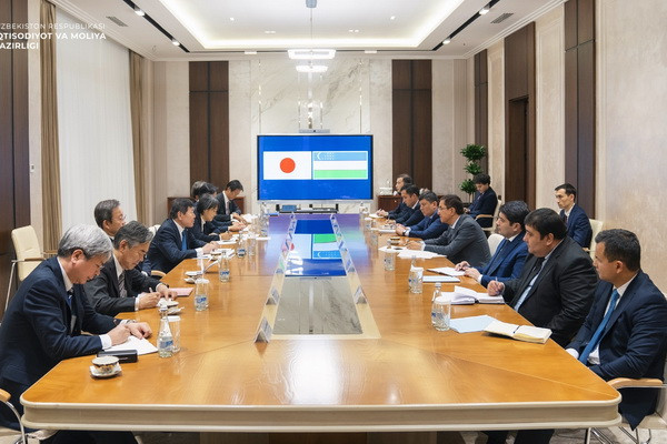 Uzbek DPM holds talks with representatives of the ROTOBO