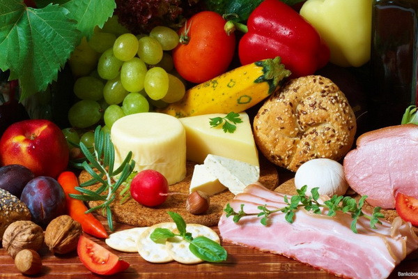 Узбекистан импортировал продукты питания из 106 стран за 10 месяцев