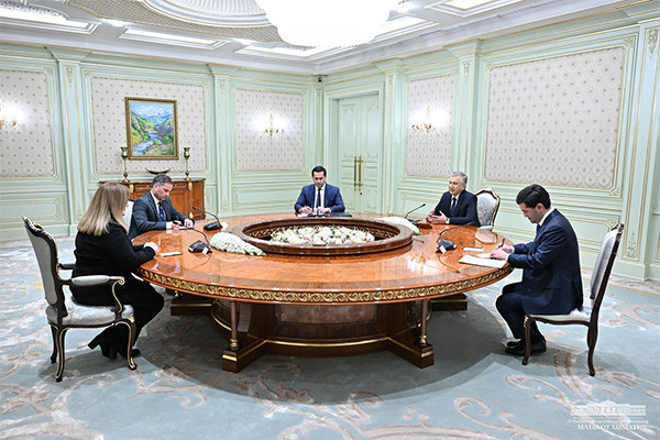 President of Uzbekistan receives the UN official