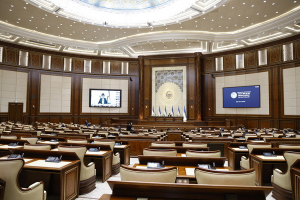 Все противоречия и неясности в законодательстве толкуются в пользу человека
