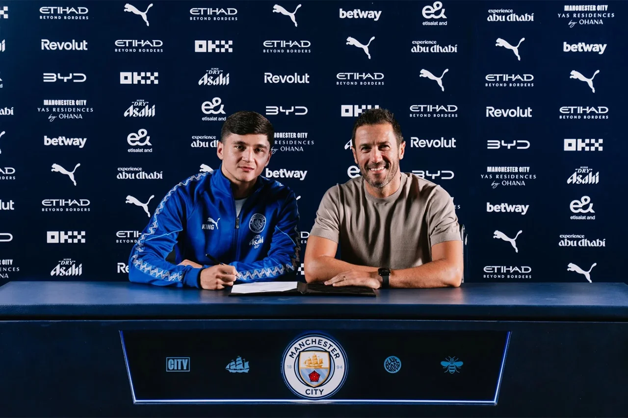Abdukodir Khusanov signs new Manchester City deal