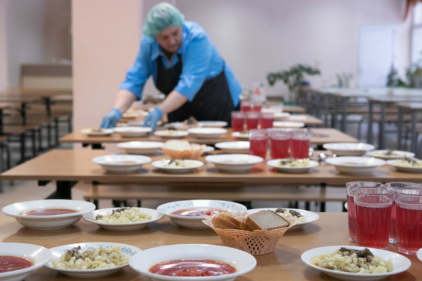 An inspection to be carried out on the fact of incomplete coverage of students in Karakalpakstan with free lunches