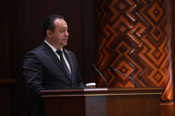 Устанавливается, что размер административного штрафа не может превышать суммы взыскиваемых денежных средств, определенных исполнительным документом