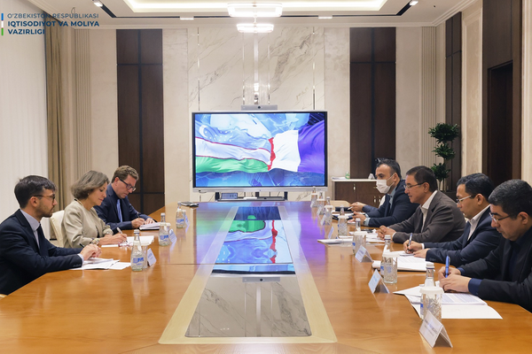 Uzbek DPM meets with the Ambassador of France Aurélia Bouchez
