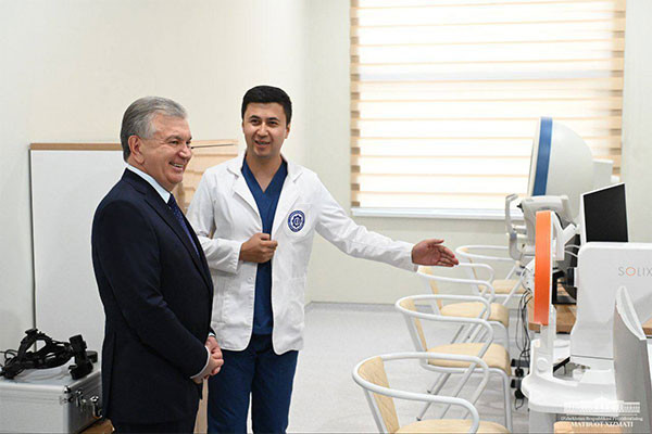 Uzbek President visits new medical centers