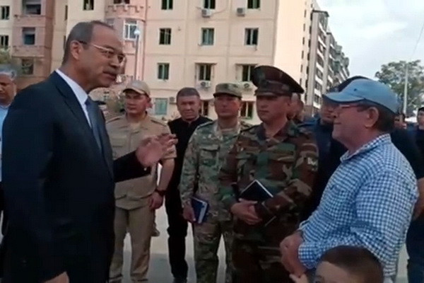 Бош вазир Абдулла Арипов Сергели тумани аҳолиси билан учрашиб, мулоқот қилди