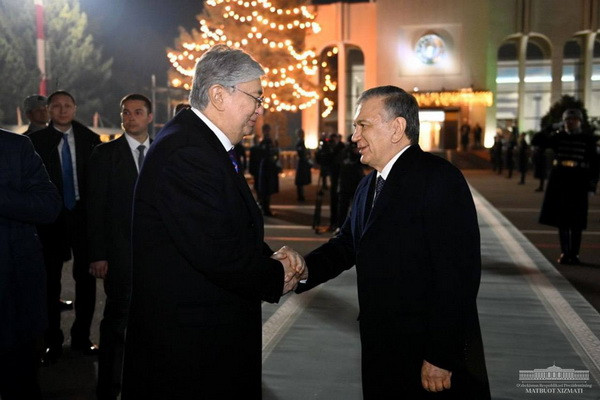 Kazakh President wraps up his state visit to Uzbekistan