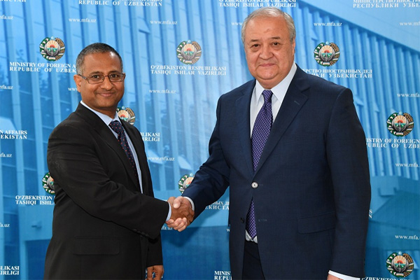 Uzbek FM receives UN Special Rapporteur