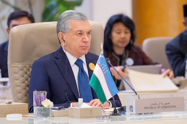 Президент: Узбекистан готов предоставить бесплатное лечение палестинским детям и женщинам