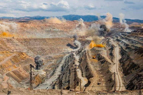 In the first quarter of 2022, the Almalyk Mining and Metallurgical Combine produced products worth 7.6 trillion. soums
