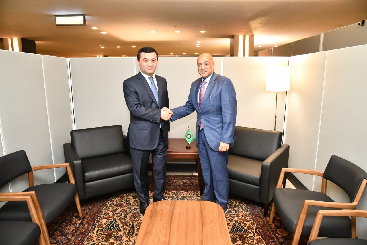 Bahitiyor Saidov meets with the Secretary-General of the Gulf Cooperation Council