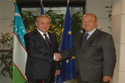 Делегация Узбекистана провела встречи во Франции