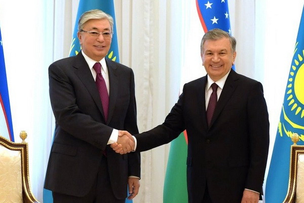 Shavkat Mirziyoyev congratulates the President of Kazakhstan on his victory in the national elections