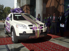 Абонент UCell получил первый автомобиль «Chevrolet Captiva»