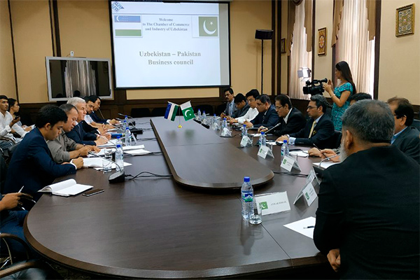 Uzbekistan and Pakistan discuss expansion of trade and economic ties