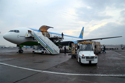 Freighter of Uzbekistan Havo Yollari conducts first flight