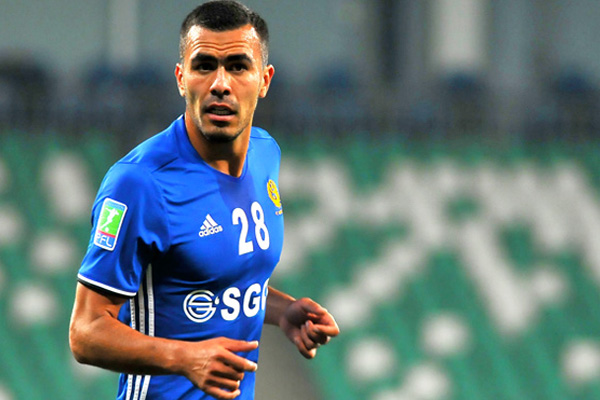 Фозил Мусаев подписал контракт с «Джубило Иватой»