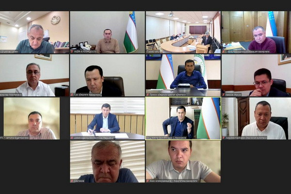 A meeting of the Governing Council of the National Research University TIIEAM takes place