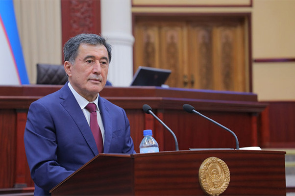 Foreign Minister of Uzbekistan meets with compatriots in the United States