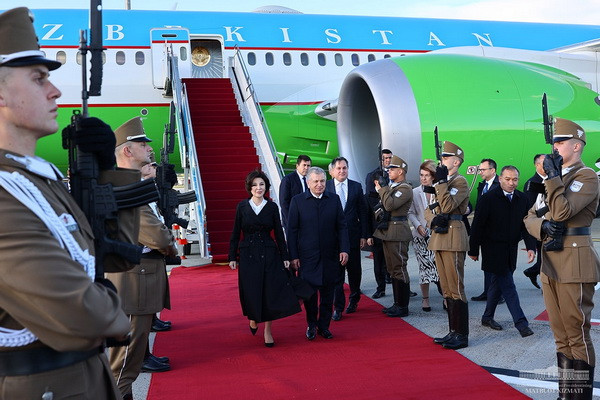 Official visit of the President of Uzbekistan to Hungary begins