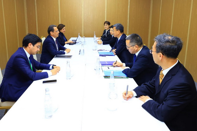 Министры образования Узбекистана и Китая обсудили новые этапы сотрудничества в Самарканде