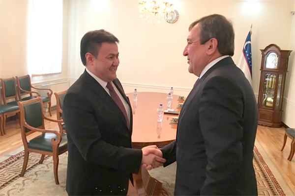 Тошкент Ҳокими Қирғизистон Элчисини қабул қилди