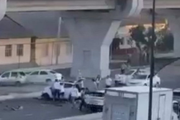 Three vehicles collide in Tashkent