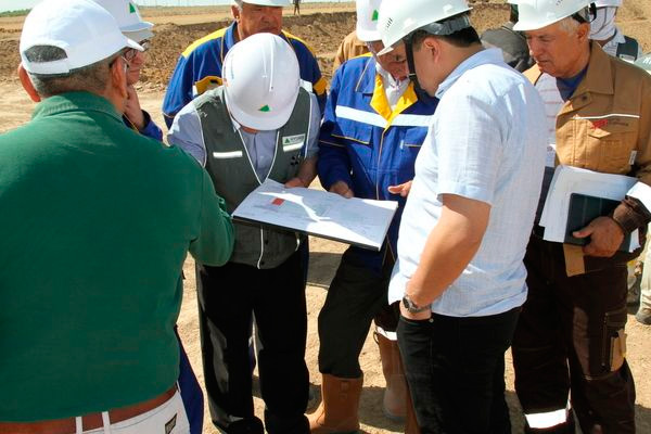 Uzbekistan builds gas-to-liquids plant
