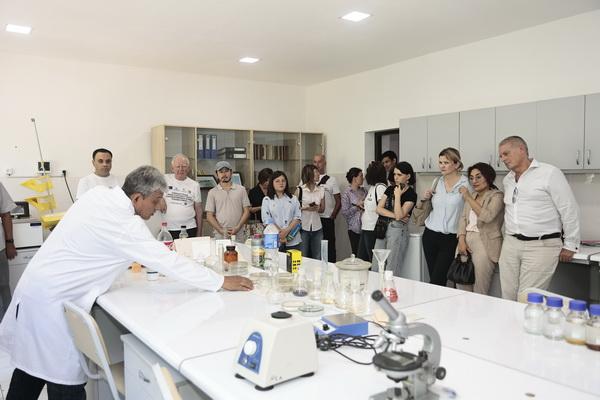 The EU Delegation holds a media tour of the research institutes and laboratories of the agri-food industry in Uzbekistan, supported by grant funding in the amount of US$5.8 million