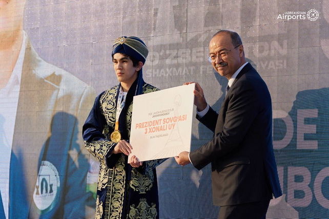 Жавоҳир Синдаров «Ўзбекистонда хизмат кўрсатган спортчи» унвонига сазовор бўлди