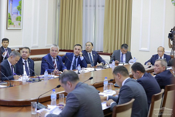 В Узбекистане будут отменены законодательные требования, препятствующие рефинансированию