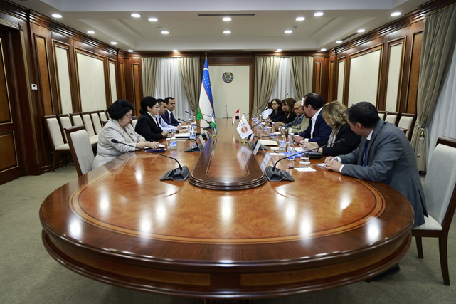 Senate hosts meeting with Al-Azhar University delegation