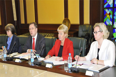 МИДы Узбекистана и Финляндии провели консультации