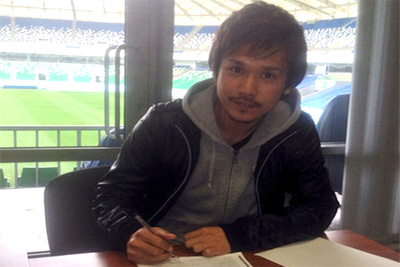 Bunyodkor sign contract with Minori Sato