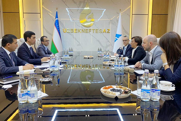Uzbekneftegaz expands cooperation with Societe Generale bank