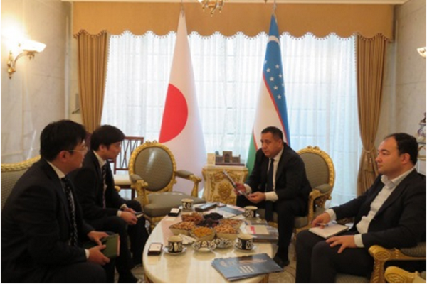 Issues of cooperation with the world's leading manufacturer of hex keys discussed in Japan