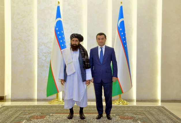 Uzbek FM holds meeting with new envoy of Afghanistan