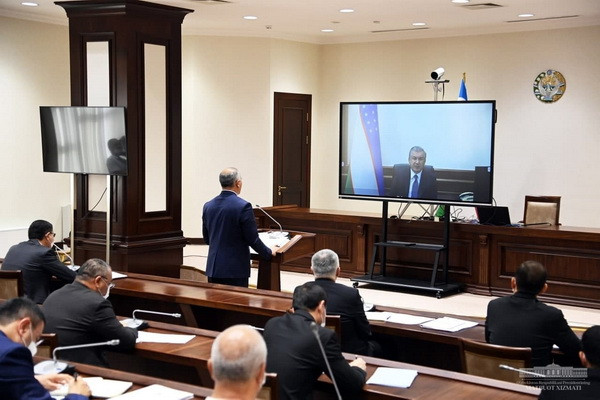 Shavkat Mirziyoyev: a new system for the provision of agrochemical services will be created in Uzbekistan